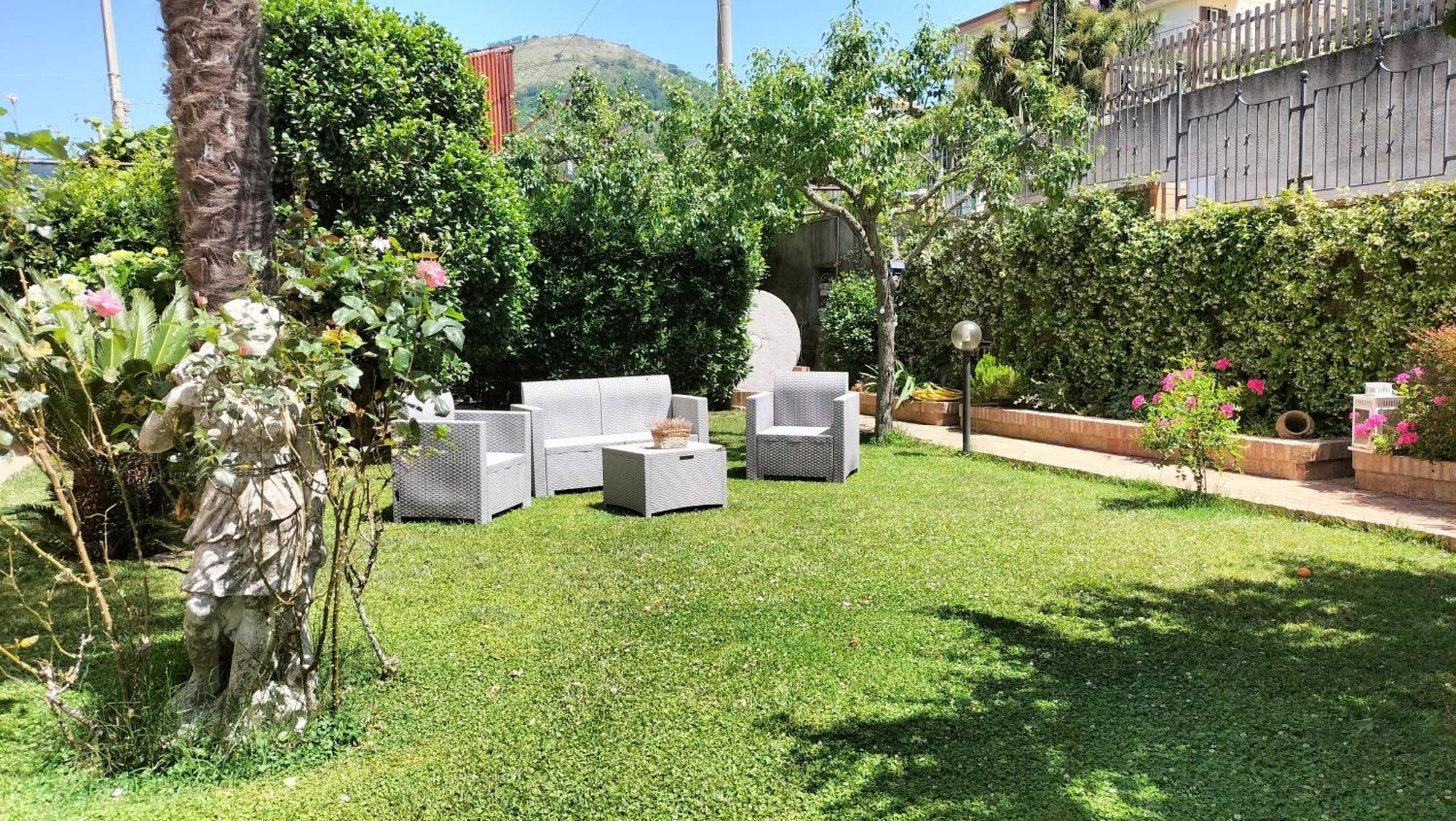Casa Lamberti B&B Cava deʼ Tirreni Exteriör bild